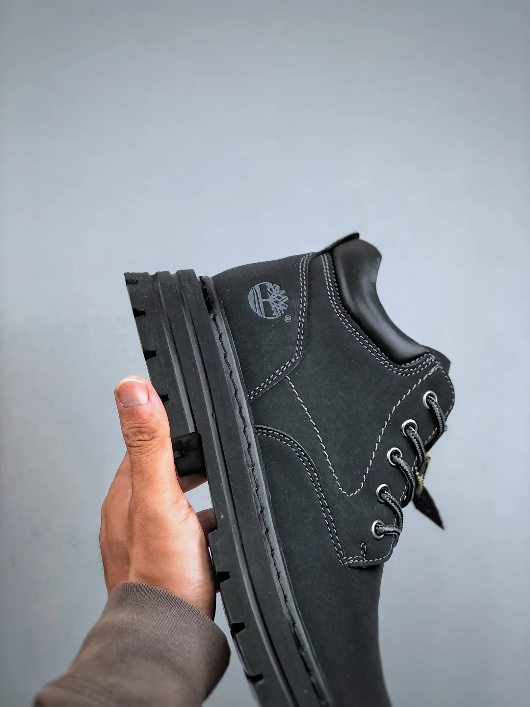Local self-pickup💰480 Support store Timberland/Timberland classic 25ss new mid-top classic re-engineered brand new upgrade Guangdong factory quality original box original packaging The fabric is made of Italian 🇮🇹 top matte cowhide with anti-odor and anti-corrosion genuine leather latex insoles to give you a perfect wearing experience High quality and durable, a must-have for sportsmen Specially designed to treat bad looks High-quality and first-class foot feel Exclusive supply Size: 39-44 one size larger